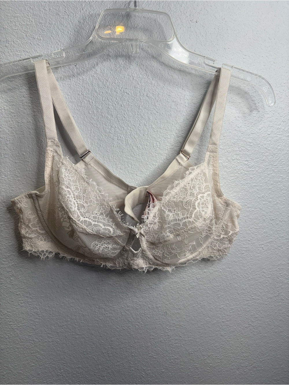 Victoria’s Secret Dream Angels Unlined Semi Bra Size 40C